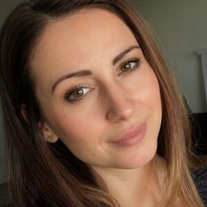 Profile photo of gentlebusinesswoman